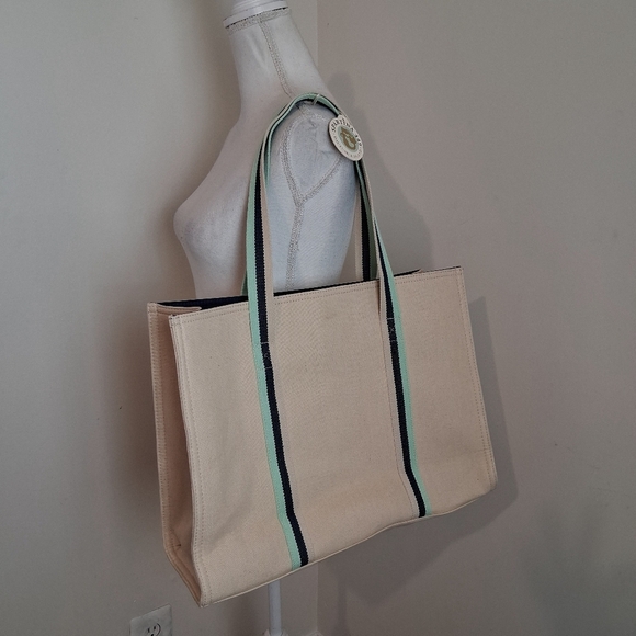 Spartina 449 Cream and Black Coral Tote - Picture 5 of 10